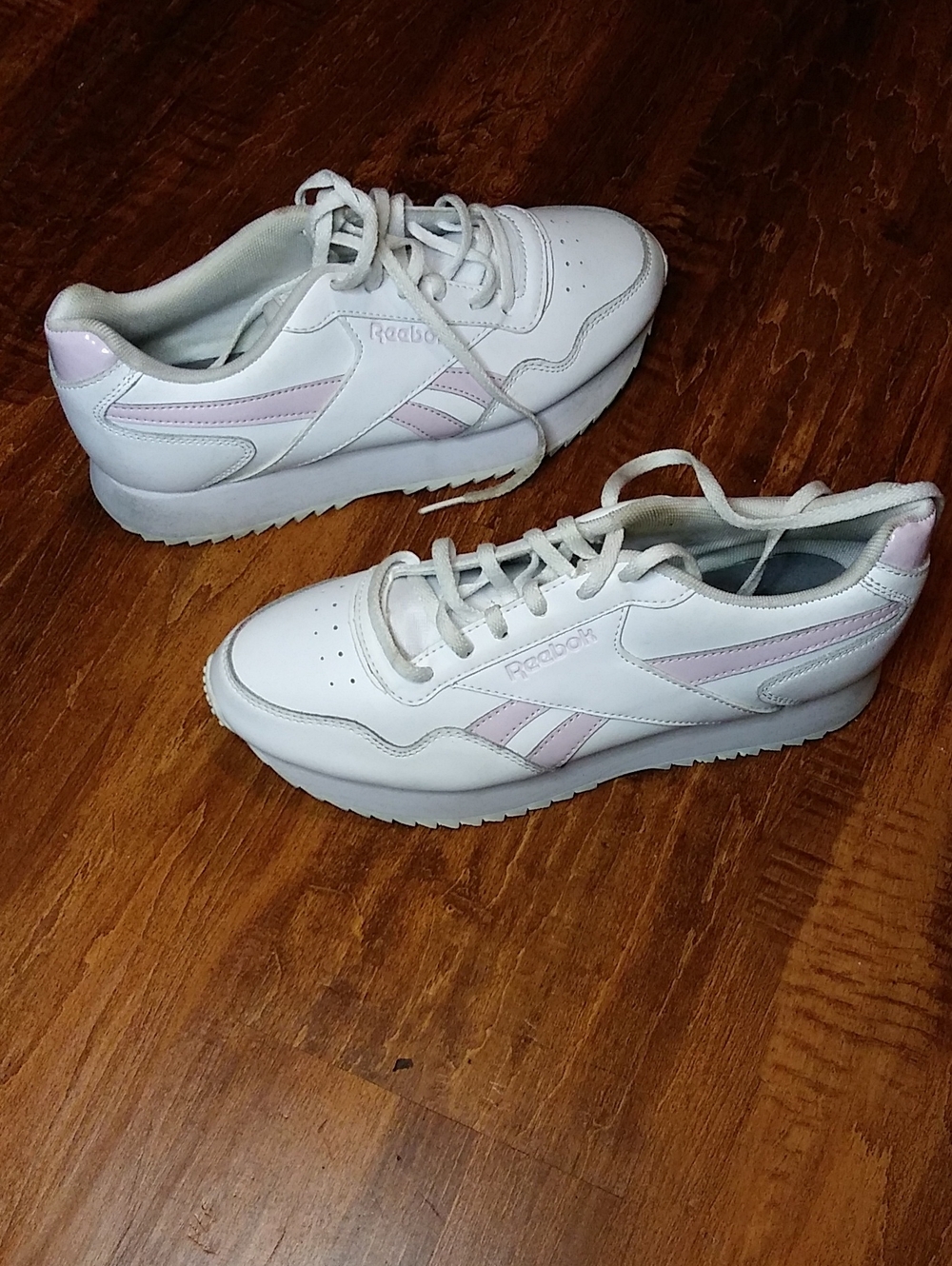 Reebok Women's White Sneakers with Light Pink Details
